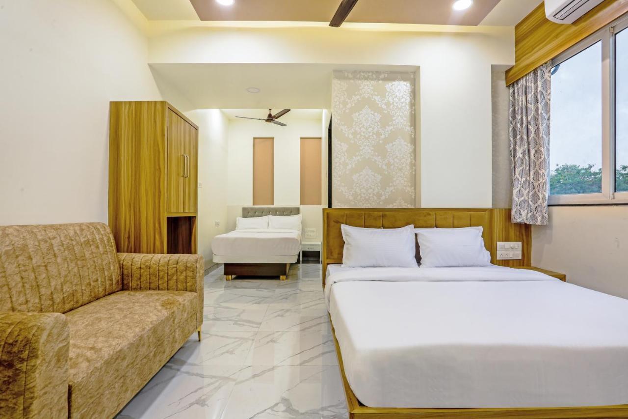 Sai Sagar Lodging & Boarding Ulhasnagar ภายนอก รูปภาพ