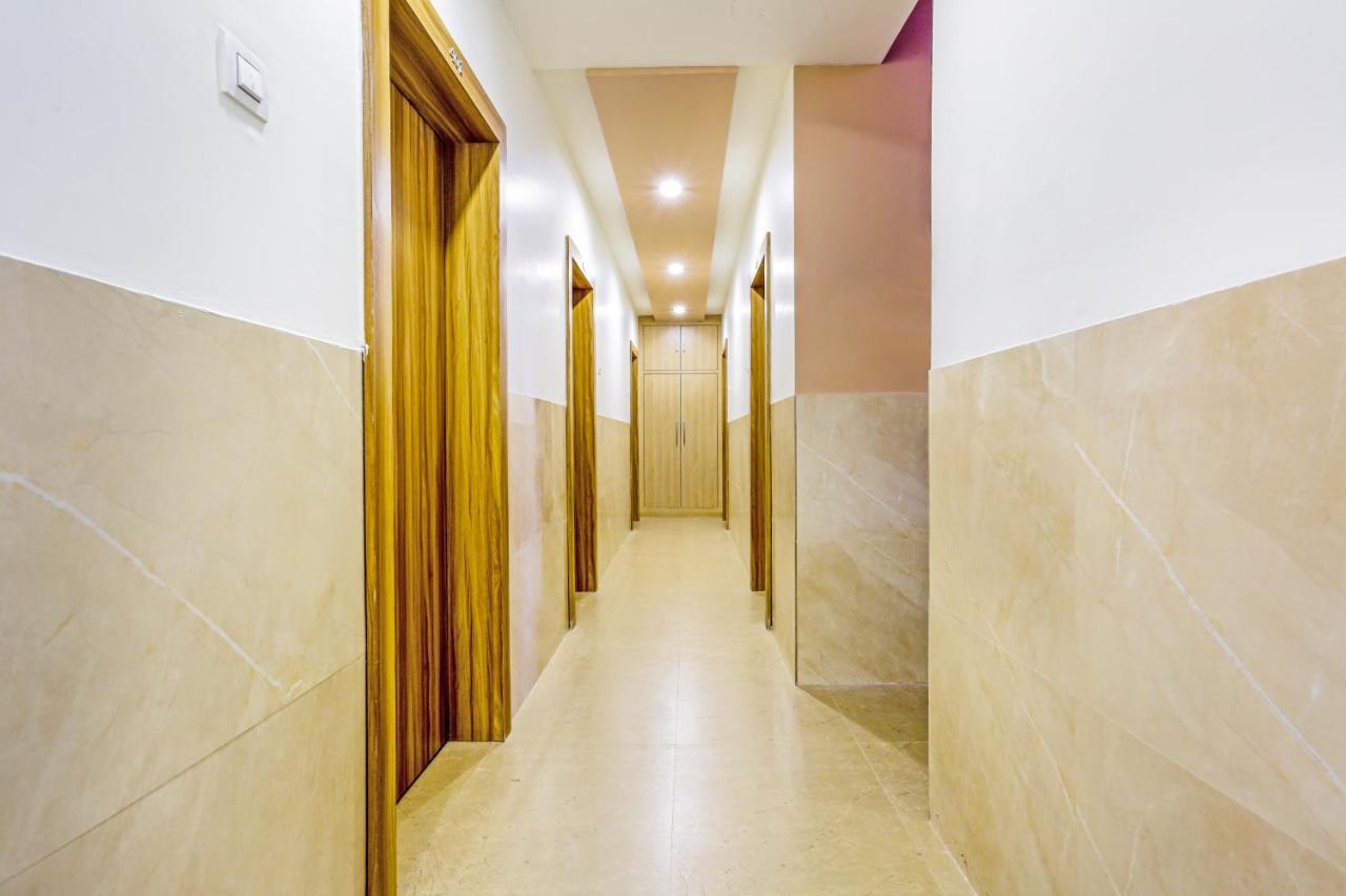 Sai Sagar Lodging & Boarding Ulhasnagar ภายนอก รูปภาพ