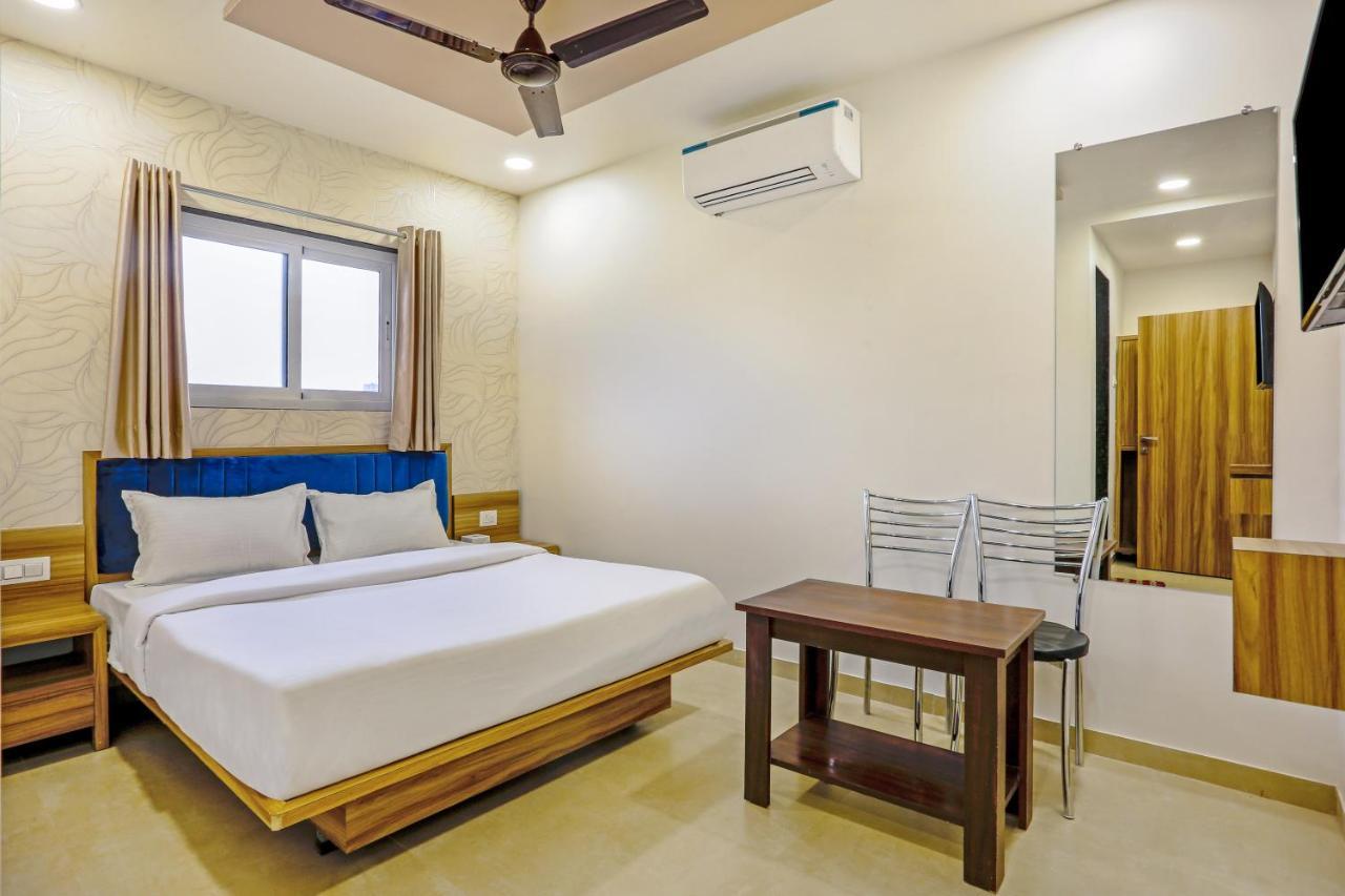 Sai Sagar Lodging & Boarding Ulhasnagar ภายนอก รูปภาพ