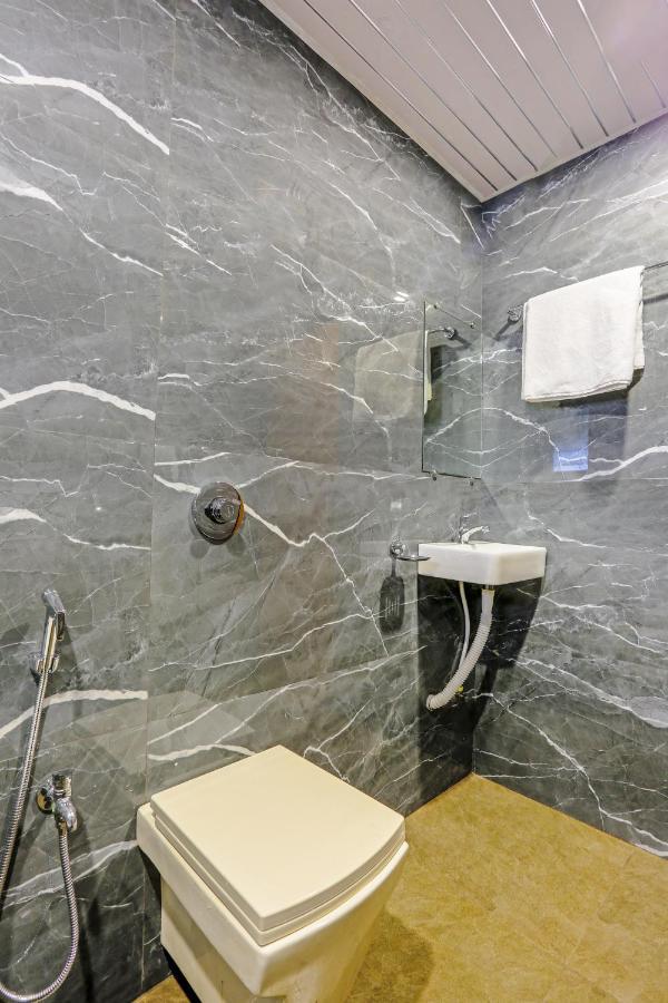 Sai Sagar Lodging & Boarding Ulhasnagar ภายนอก รูปภาพ